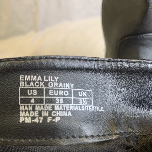 Michael Kors woman’s boots, EUC, size 4 - Picture 9 of 12